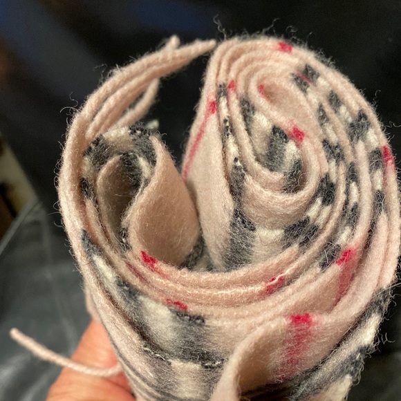 Burberry London authentic 80” long scarf cashmere England classic print - Picture 6 of 16